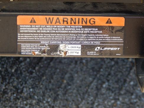 Used 2022 Ford E-450 and Econoline 450 Super Duty w/ Motorhome Prep Package image 17