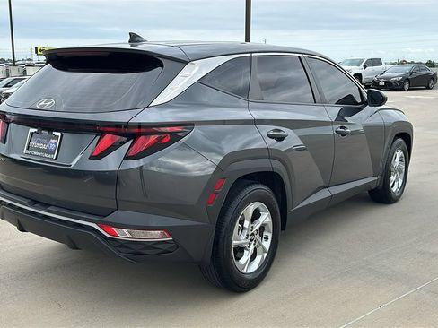 Certified 2024 Hyundai Tucson SE FWD image 12
