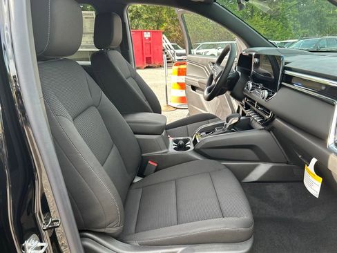 New 2026 GMC Canyon Elevation w/ Convenience Package image 29