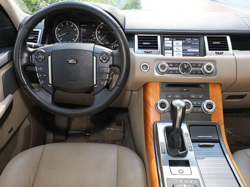 Used 2012 Land Rover Range Rover Sport HSE image 9