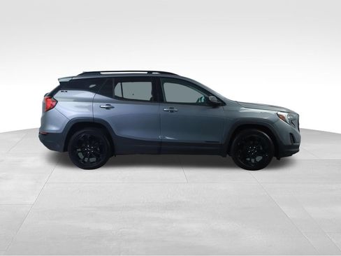 Used 2020 GMC Terrain SLE w/ Elevation Edition FWD image 13