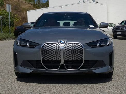 New 2026 BMW i4 eDrive40 w/ Premium Package RWD image 3