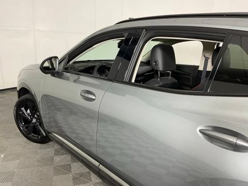 Used 2023 Buick Envision Essence w/ Sport Touring Package AWD/4WD image 40