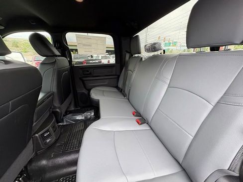 New 2025 RAM 2500 Tradesman w/ Chrome Appearance Group image 23