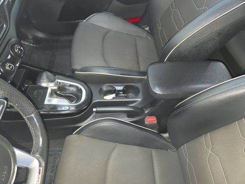 Used 2021 Kia Forte GT-Line FWD image 17