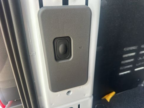 New 2025 Ford Transit 250 148 Medium Roof w/ Load Area Protection Package image 25