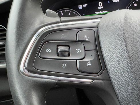 Used 2023 Buick Envision Essence image 17