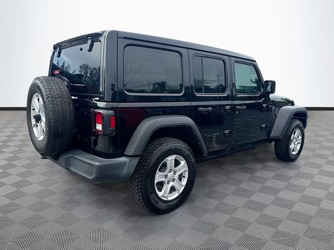 Used 2022 Jeep Wrangler Unlimited Sport w/ Sun And Sound Package AWD/4WD image 6