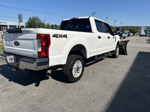 Used 2019 Ford F250 XLT AWD/4WD image 17
