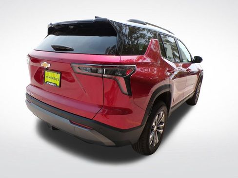 Used 2025 Chevrolet Equinox LT w/ Convenience Package II AWD/4WD image 6