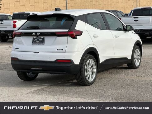 New 2027 Chevrolet Bolt LT FWD image 4