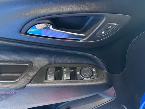 Certified 2024 Chevrolet Equinox RS image 24