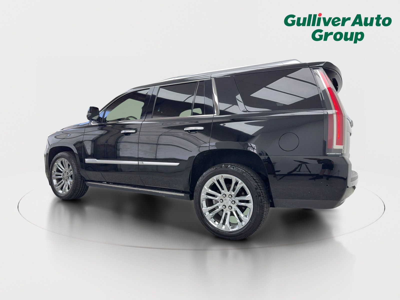 Used 2019 Cadillac Escalade Platinum AWD/4WD image 4