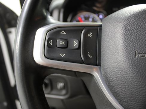 Used 2024 RAM 2500 Big Horn AWD/4WD image 10