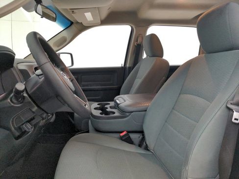 Used 2018 RAM 1500 ST w/ SXT Appearance Group AWD/4WD image 17