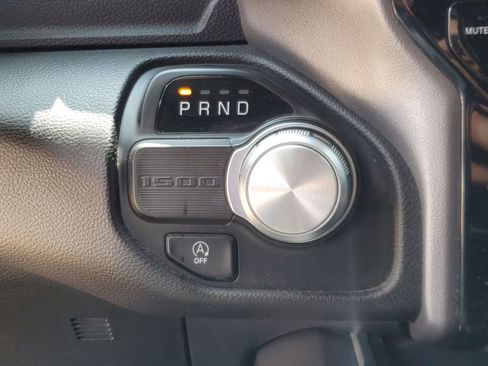 Used 2023 RAM 1500 Laramie RWD image 28