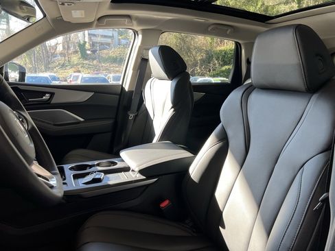 New 2026 Acura MDX SH-AWD image 13
