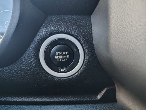 Certified 2022 RAM 1500 Big Horn image 29