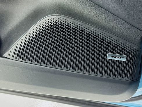 Certified 2024 Porsche Macan 4 Electric image 12