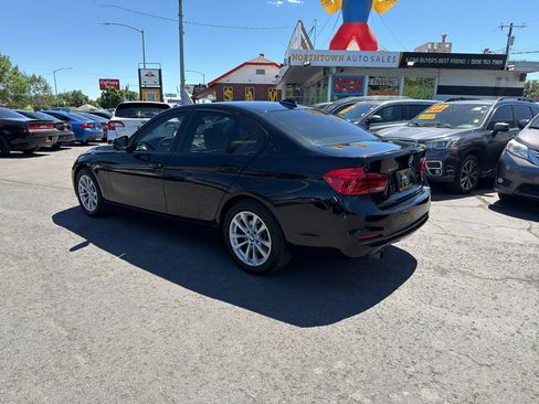 Used 2016 BMW 320i xDrive Sedan AWD/4WD image 4