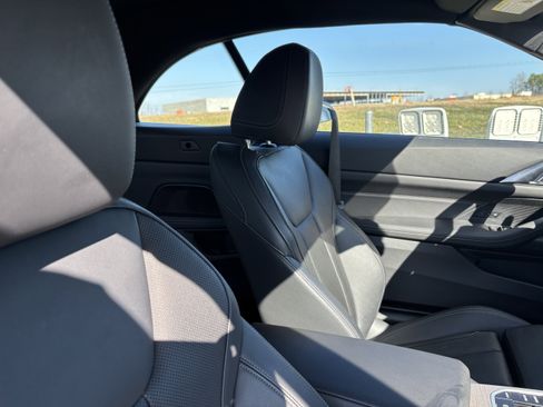Certified 2025 BMW 430i Convertible image 35