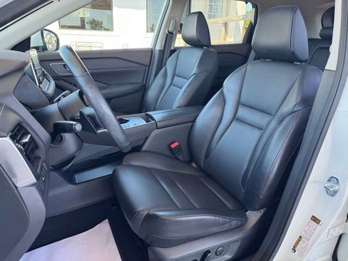 Used 2021 Nissan Rogue SV w/ Premium Package FWD image 19