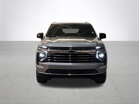 Used 2026 Chevrolet Tahoe LT w/ Comfort Package AWD/4WD image 4