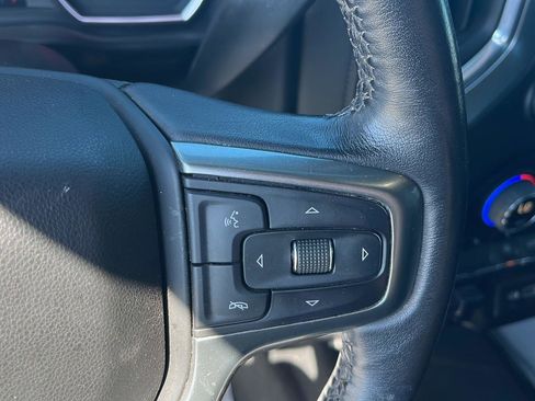 Used 2021 Chevrolet Silverado 1500 LT AWD/4WD image 12