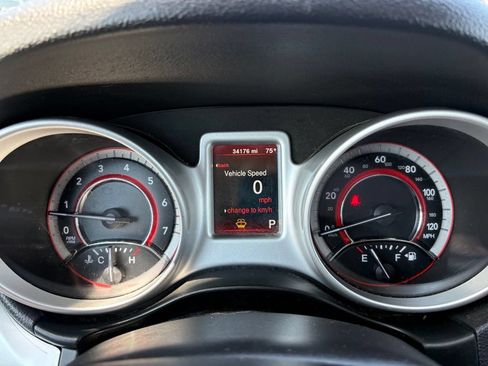 Used 2020 Dodge Journey SE FWD image 20