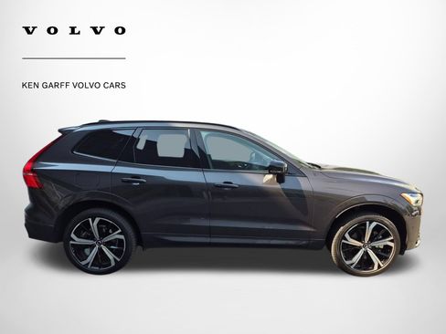 Used 2024 Volvo XC60 T8 Ultimate w/ Protection Package Premier AWD/4WD image 2