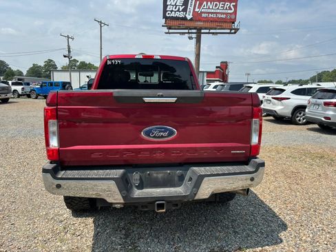 Used 2017 Ford F250 Lariat w/ Chrome Package AWD/4WD image 3