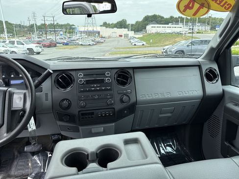 Used 2014 Ford F350 XL w/ Power Equipment Group AWD/4WD image 29