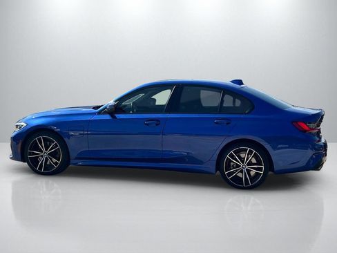 Used 2022 BMW 330e w/ M Sport Package RWD image 8