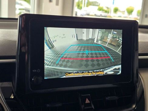 Certified 2025 Toyota Corolla Cross L AWD/4WD image 29