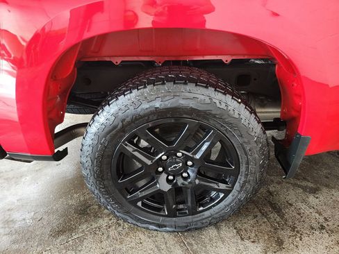 Used 2024 Chevrolet Silverado 1500 Custom AWD/4WD image 41