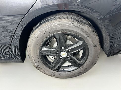 Used 2024 Chevrolet Malibu LT FWD image 11