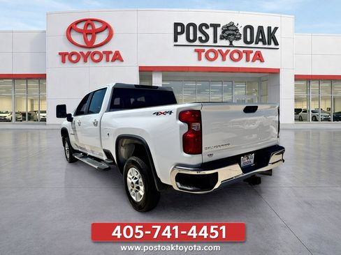 Used 2025 Chevrolet Silverado 2500 LT w/ Convenience Package AWD/4WD image 7