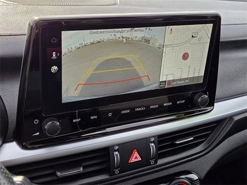 Used 2024 Kia Forte GT-Line image 22