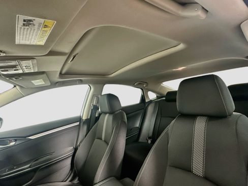 Used 2020 Honda Civic EX image 24
