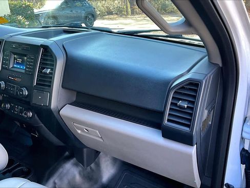 Used 2016 Ford F150 XL w/ Equipment Group 101A Mid image 17