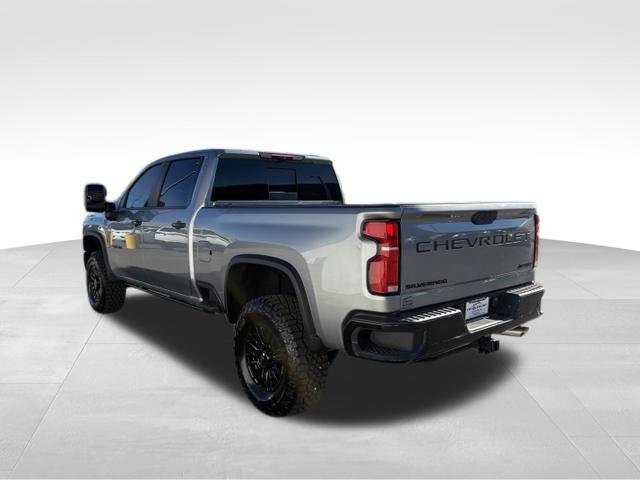 Used 2026 Chevrolet Silverado 2500 ZR2 w/ LPO, Dark Essentials Package AWD/4WD image 11