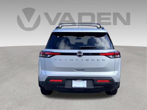Certified 2025 Nissan Pathfinder SV w/ SV Premium Package FWD image 35