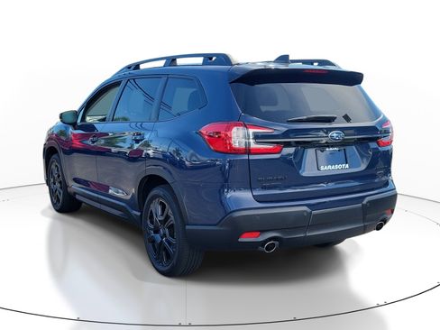 Certified 2025 Subaru Ascent Bronze Edition AWD/4WD image 4