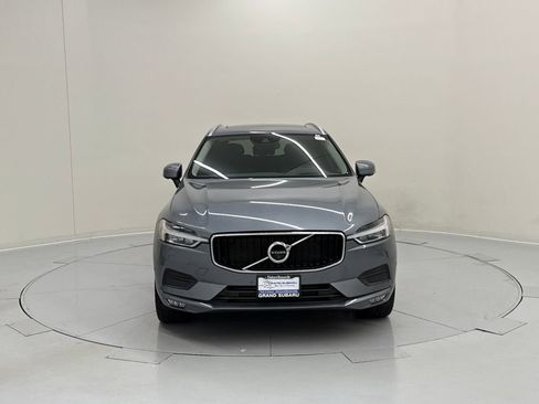 Used 2018 Volvo XC60 T6 Momentum w/ Advanced Package image 8