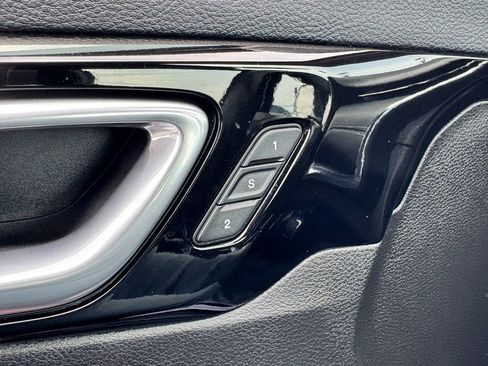 Used 2022 Jeep Compass High Altitude image 32