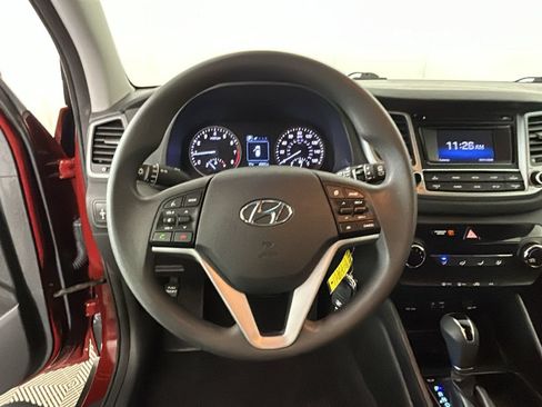 Used 2018 Hyundai Tucson SE FWD image 17