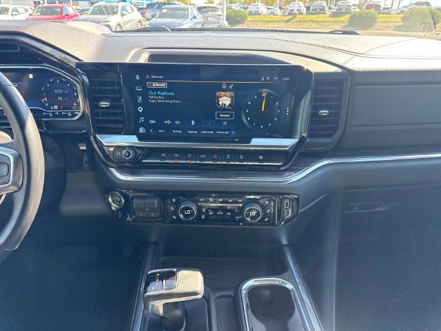 Certified 2022 Chevrolet Silverado 1500 LTZ AWD/4WD image 20