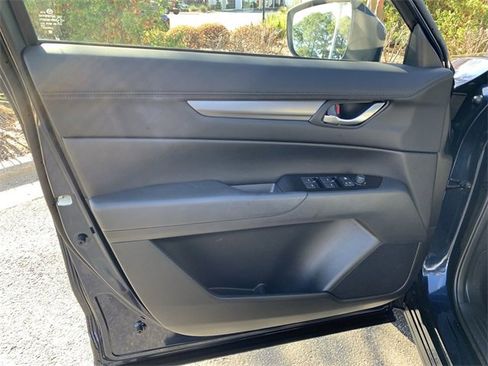 Used 2022 MAZDA CX-5 AWD 2.5 S w/ Preferred Package image 17