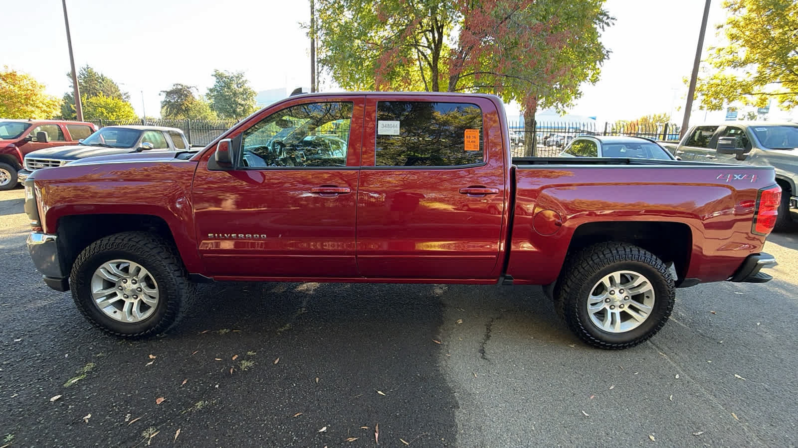 Used 2018 Chevrolet Silverado 1500 LT w/ All Star Edition AWD/4WD image 8