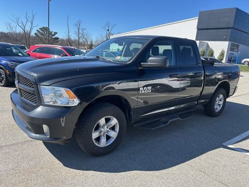 Used 2018 RAM 1500 Express image 3